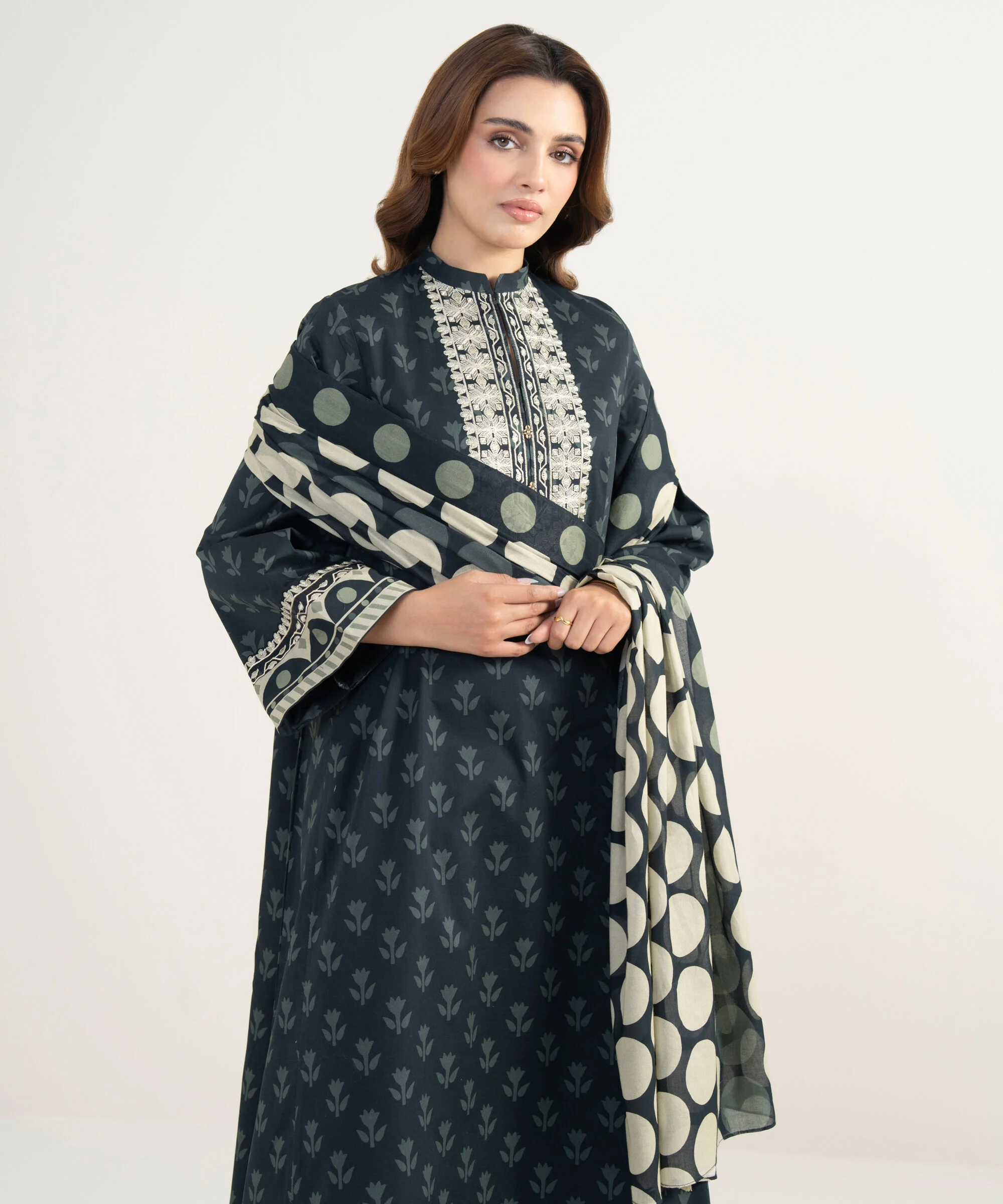 3 Piece - Embroidered Lawn Suit